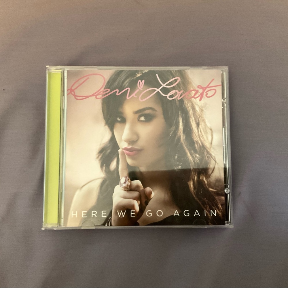 Demi Lovato CD ‘Here We Go Again’